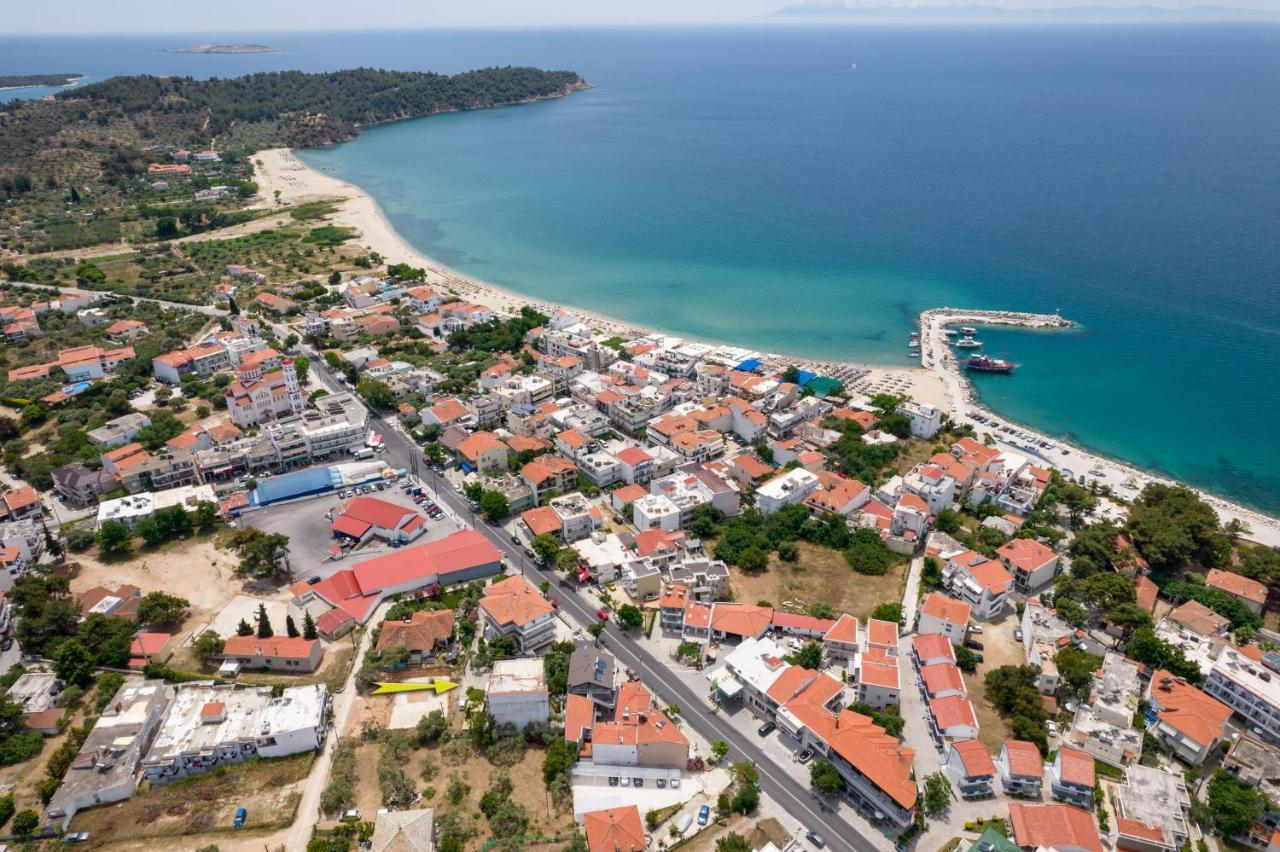 Ianos Apartments Potos Bagian luar foto