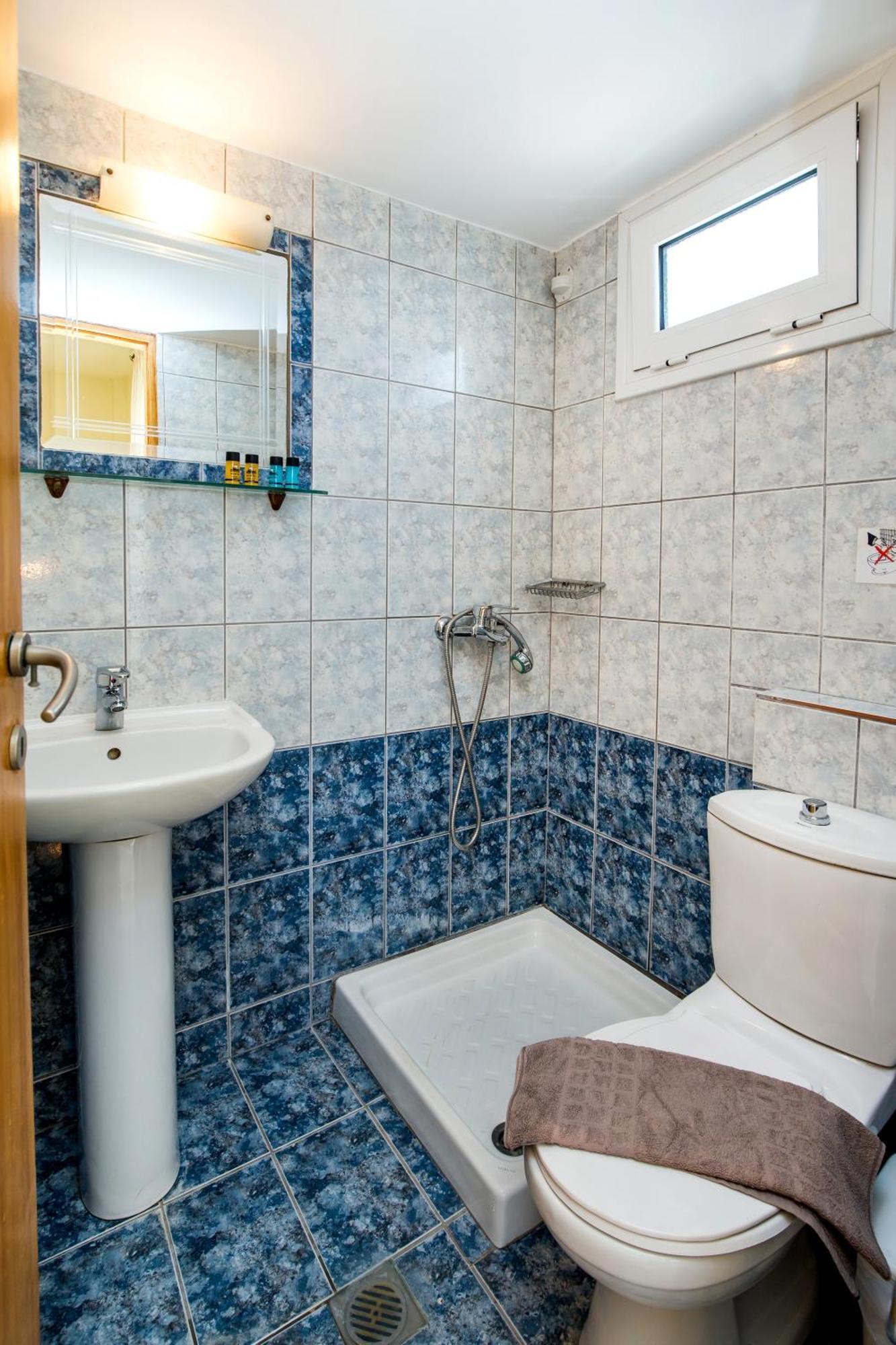 Ianos Apartments Potos Bagian luar foto